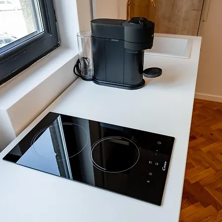 Апартаменты Square Haven 2 W Ac