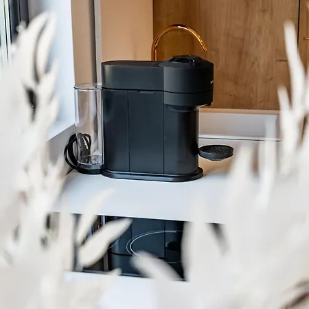 Square Haven 2a - Gem With Air Conditioning