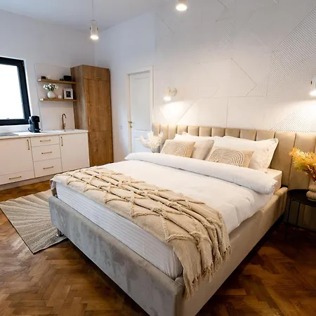 Square Haven 2a - Gem With Air Conditioning *