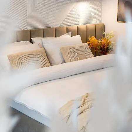 Square Haven 2a - Gem With Air Conditioning Apartment Bucharest