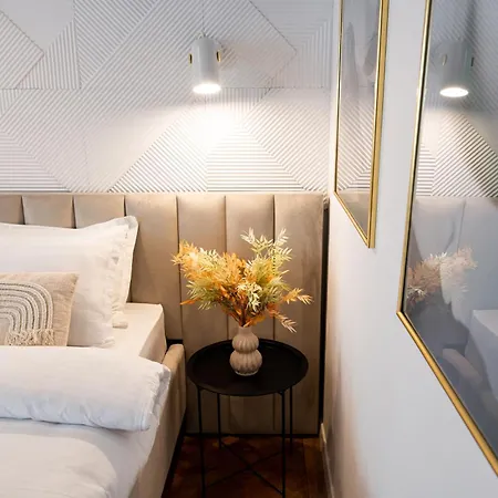 Square Haven 2a - Gem With Air Conditioning *