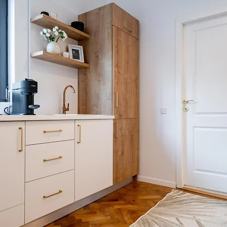 Square Haven 2a Apartament *